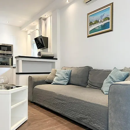 Apartments Maris Baska Voda Exterior photo